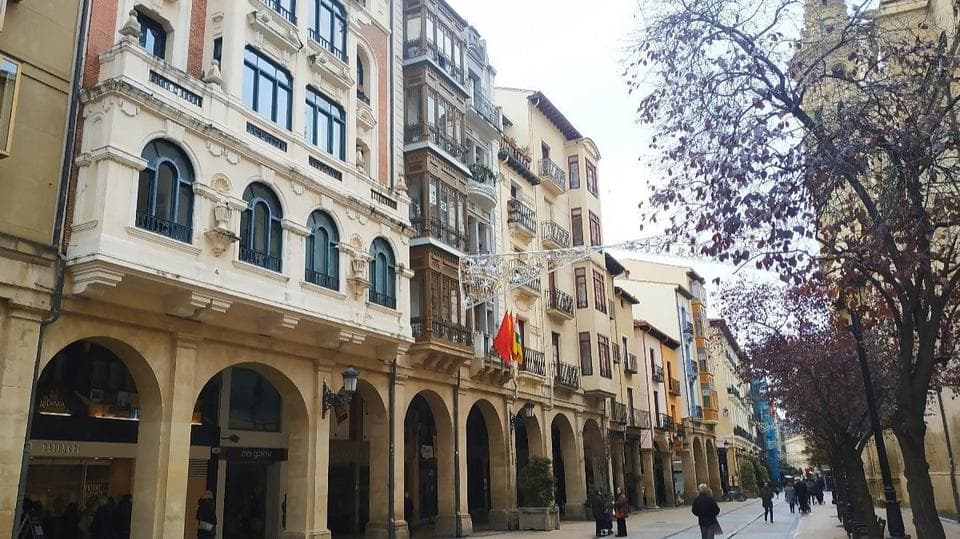 Portales Street in Logroño en Logroño