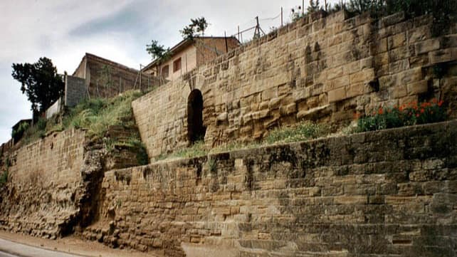 Wall of Huesca en Huesca