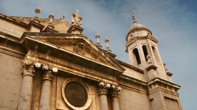 Basilica of San Ildefonso de Jaén en Jaen