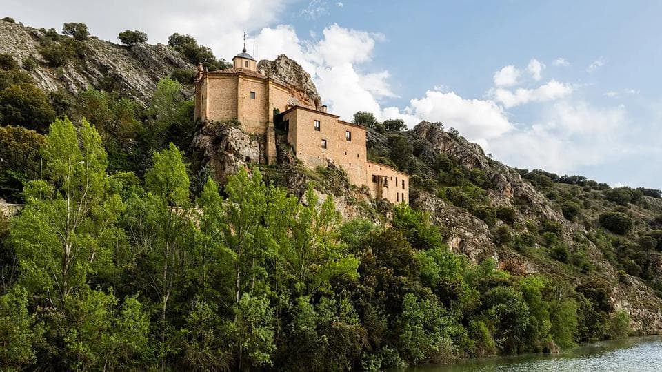 Hermitage of San Saturio de Soria en Soria